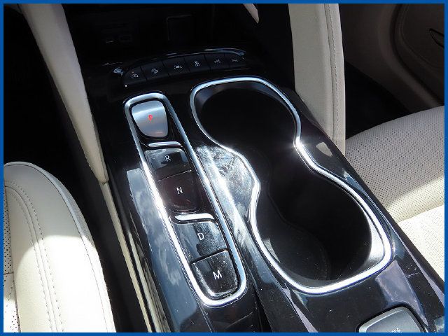 Used 2023 Buick Envision Avenir AWD/4WD image 23