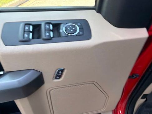 Used 2016 Ford F150 XLT w/ Equipment Group 302A Luxury AWD/4WD image 20