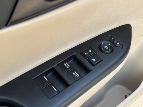 Used 2015 Honda Accord EX-L image 26
