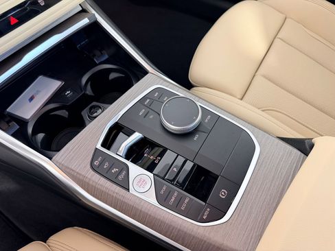 New 2026 BMW 330i Sedan w/ M Sport Package image 17