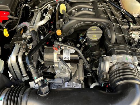 Used 2023 Jeep Wrangler Unlimited Rubicon image 30