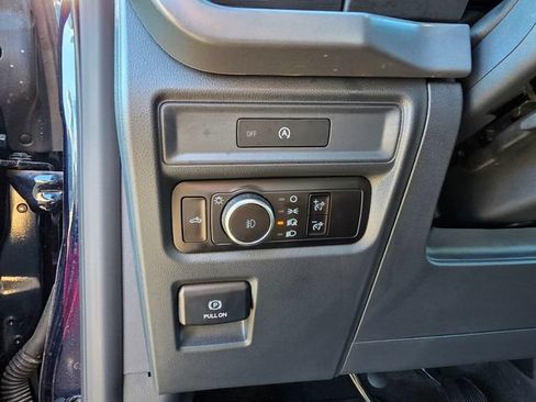 Used 2025 Ford F150 XLT w/ Equipment Group 301A Standard AWD/4WD image 17