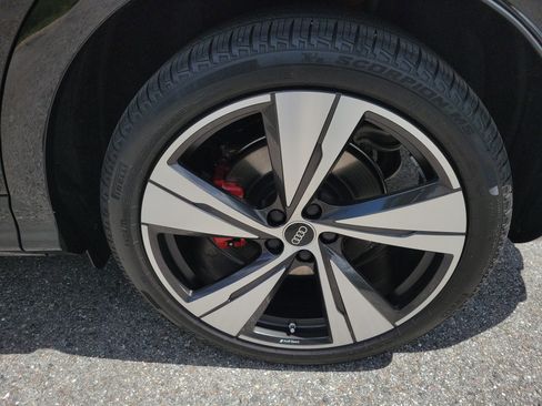 New 2026 Audi SQ5 Premium Plus AWD/4WD image 33