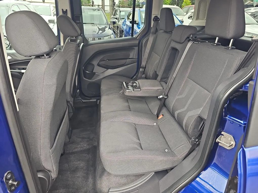 Used 2016 Ford Transit Connect XLT FWD image 15