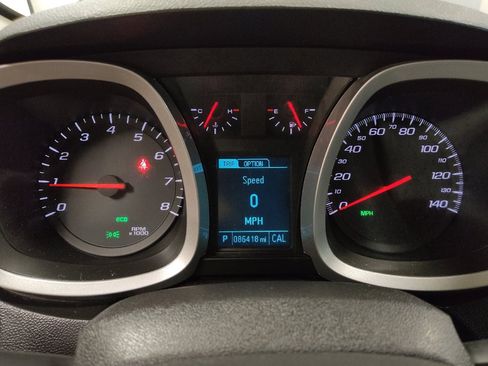 Used 2017 Chevrolet Equinox LT w/ Convenience Package image 23