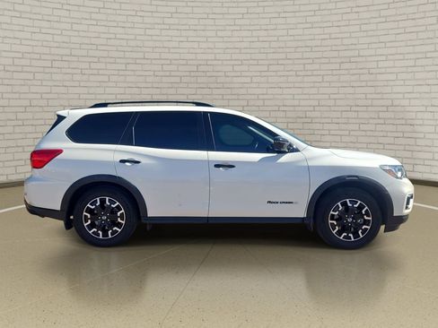Used 2020 Nissan Pathfinder SL FWD image 4