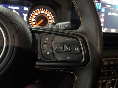 Used 2024 Jeep Wrangler Unlimited Sport AWD/4WD image 21