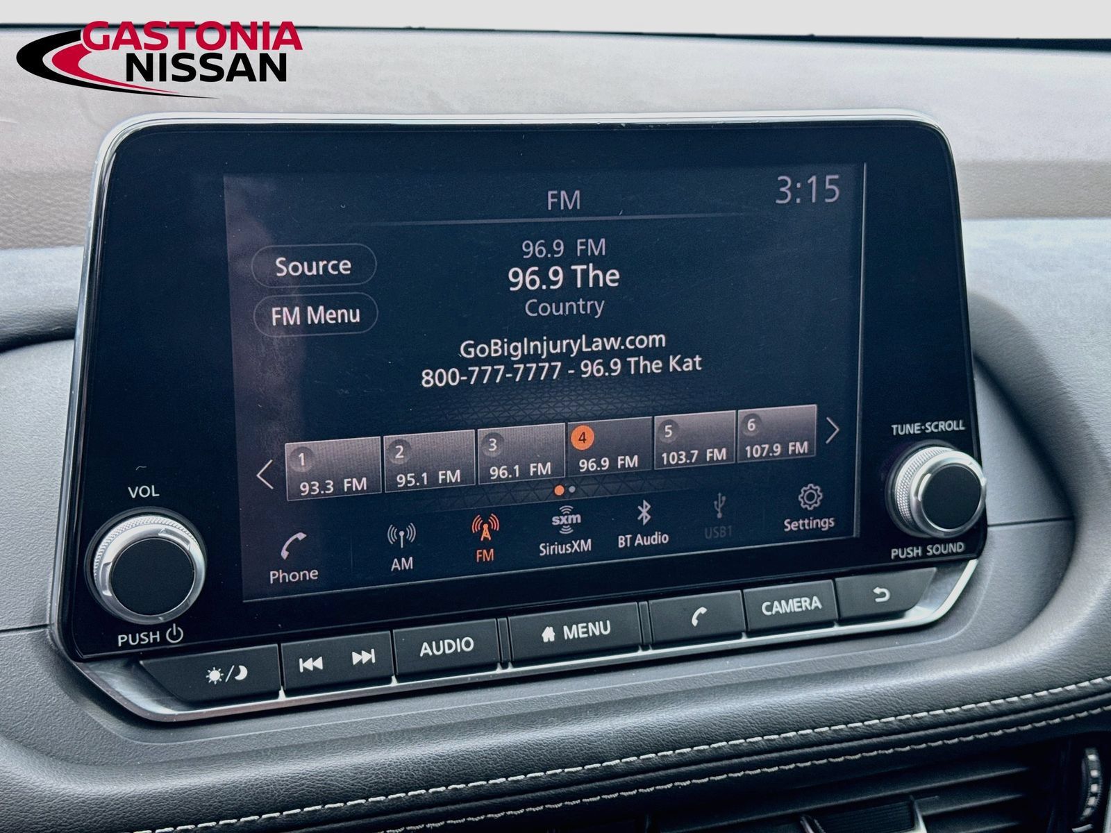 Used 2021 Nissan Rogue SV FWD image 18