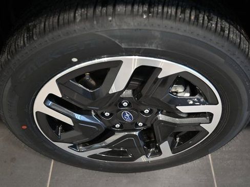 Used 2025 Subaru Forester Limited w/ Popular Package #1 image 19