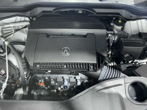 Used 2024 Acura MDX SH-AWD w/ Advance Package image 9
