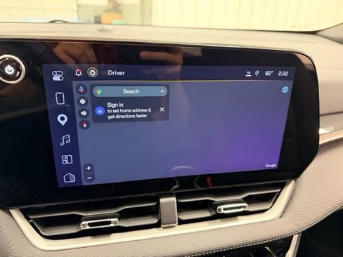 Certified 2025 Chevrolet Equinox LT w/ Safety and Technology Package AWD/4WD image 12