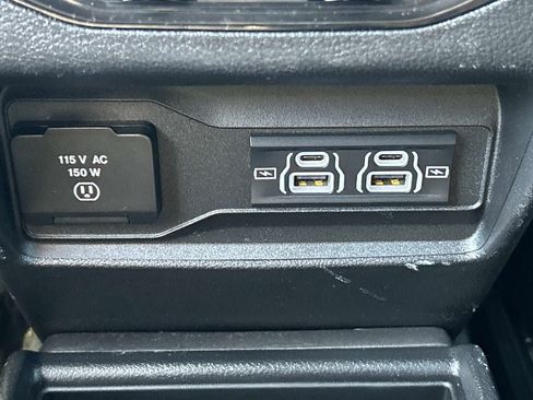 Used 2021 Jeep Grand Cherokee L Laredo AWD/4WD image 19