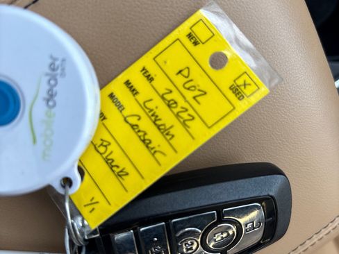 Used 2022 Lincoln Corsair Reserve w/ Equipment Group 201A image 24