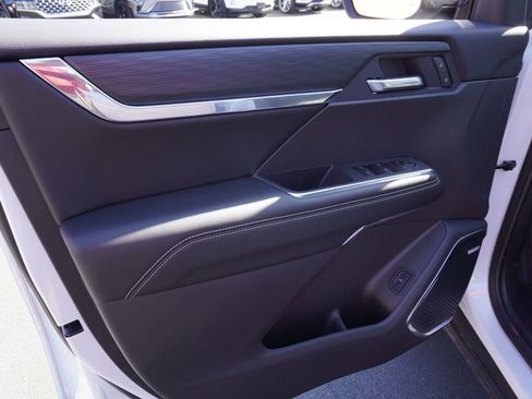 New 2025 GMC Acadia Elevation image 15