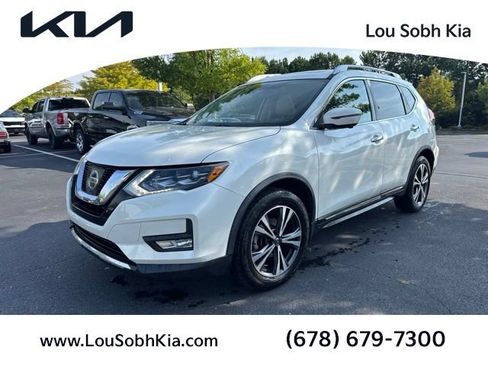 Used 2017 Nissan Rogue SL w/ SL Premium Package FWD image 1