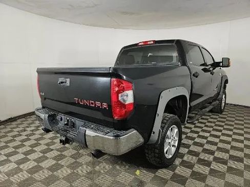Used 2017 Toyota Tundra SR5 image 2