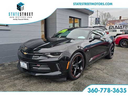 Used 2016 Chevrolet Camaro LT image 1