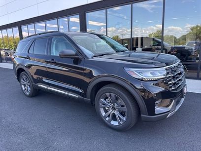 New 2025 Ford Explorer Active w/ Active Comfort Package