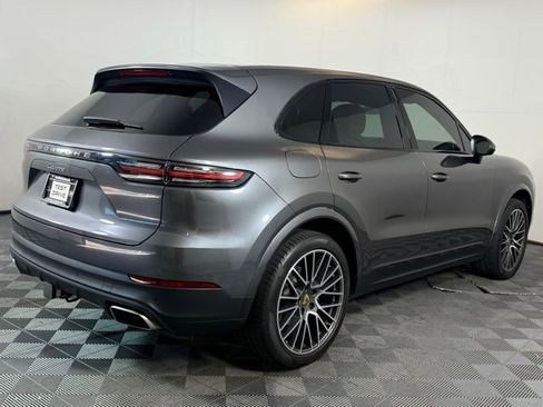 Used 2020 Porsche Cayenne image 8