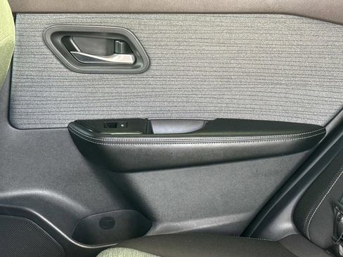 Certified 2023 Nissan Rogue SV image 14