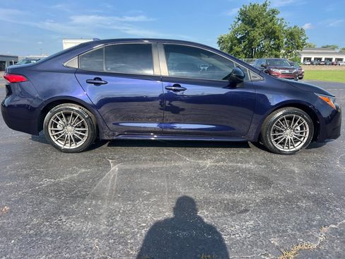 Used 2022 Toyota Corolla LE FWD image 8