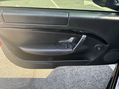 Used 2014 Maserati GranTurismo MC image 10