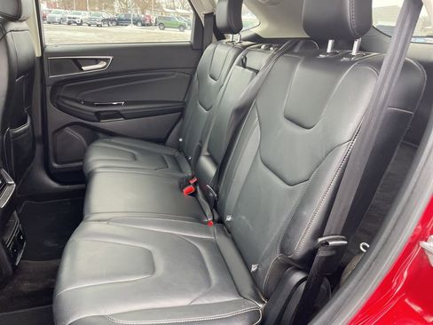Used 2018 Ford Edge Titanium w/ Technology Package image 13