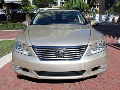 Used 2010 Lexus LS 460 w/ Luxury Value Edition image 20