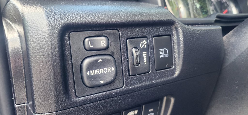 Used 2024 Toyota 4Runner Limited RWD image 27