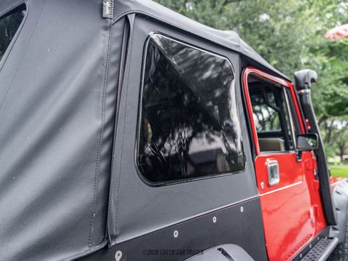 Used 1991 Jeep Wrangler 4WD image 83
