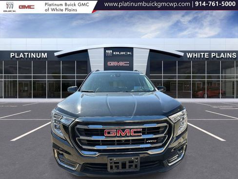 Used 2022 GMC Terrain AT4 w/ Tech Package image 5