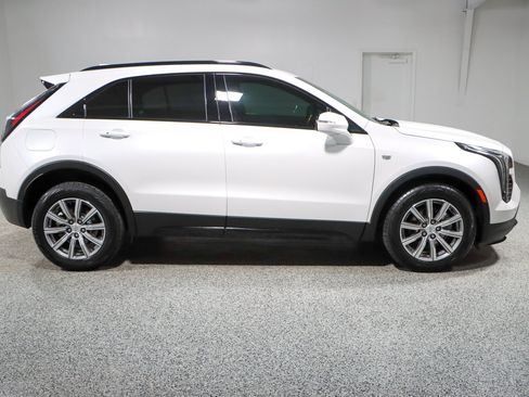 Used 2023 Cadillac XT4 Sport w/ Sun And Sound Package AWD/4WD image 6