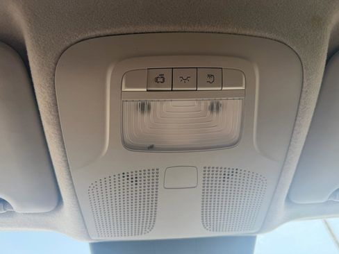 Used 2020 Mercedes-Benz Metris image 24