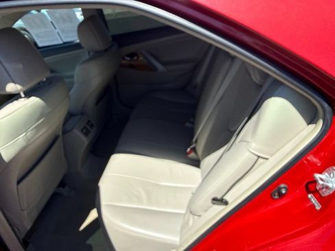 Used 2007 Toyota Camry XLE FWD image 8