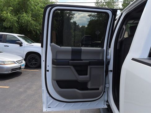 Used 2022 Ford F250 XL w/ Power Equipment Group AWD/4WD image 29