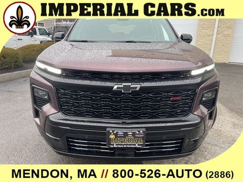 New 2026 Chevrolet Traverse RS w/ LPO, Floor Liner Package image 4