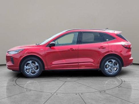 Certified 2023 Ford Escape ST-Line w/ Tech Pack #1 AWD/4WD image 9