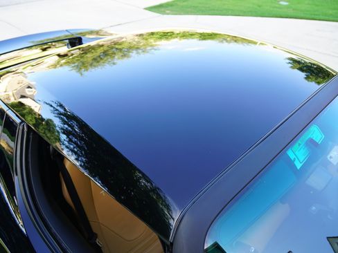 Used 2010 Tesla Roadster RWD image 40