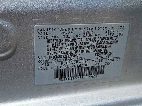 Used 2024 Nissan Versa S FWD image 34