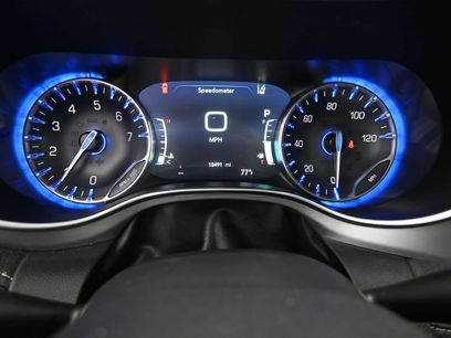 Used 2026 Chrysler Pacifica Limited w/ S Appearance Package