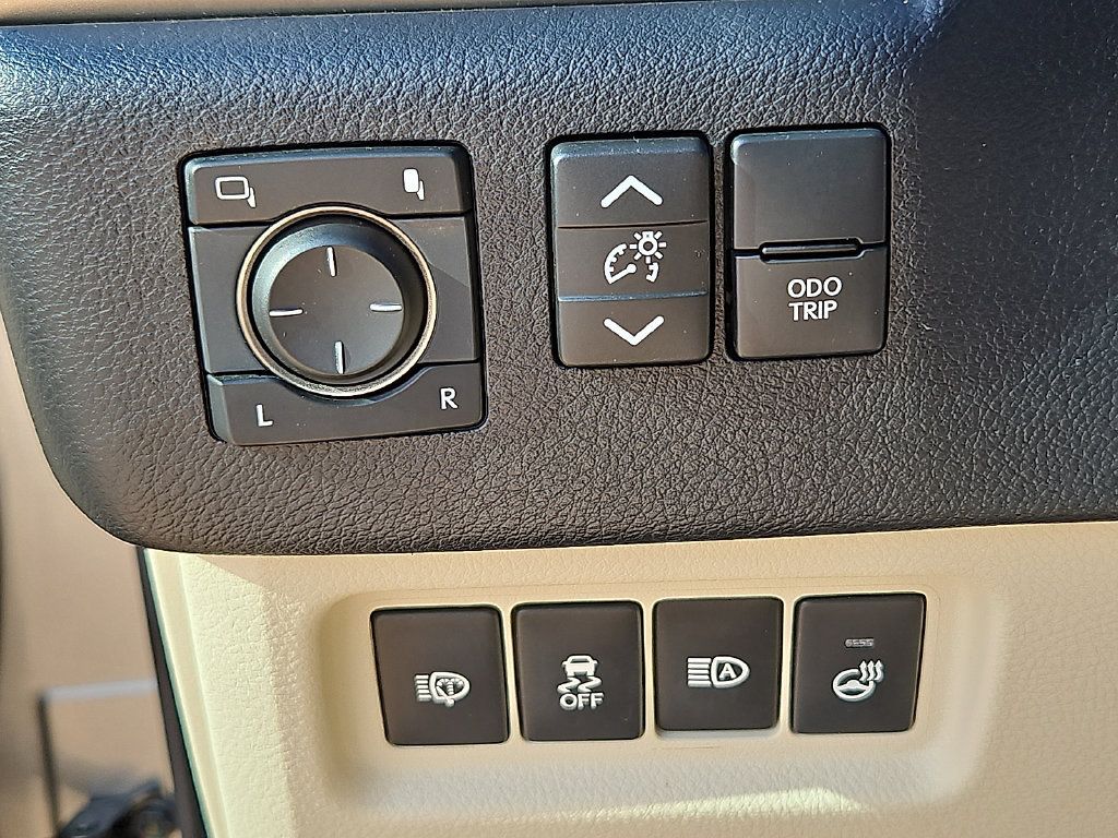 Used 2021 Lexus GX 460 Premium AWD/4WD image 19