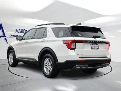 Used 2025 Ford Explorer Active w/ Active Comfort Package