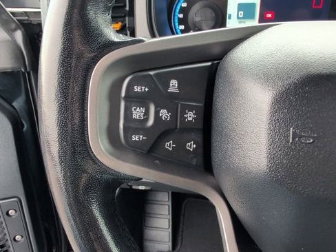 Used 2022 Ford Bronco Badlands image 16