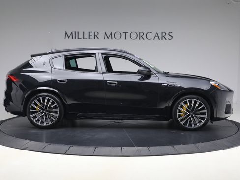 Certified 2023 Maserati Grecale Modena image 9