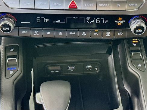 New 2025 Kia Telluride AWD image 21