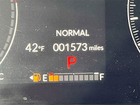 Used 2025 Honda Ridgeline TrailSport image 12