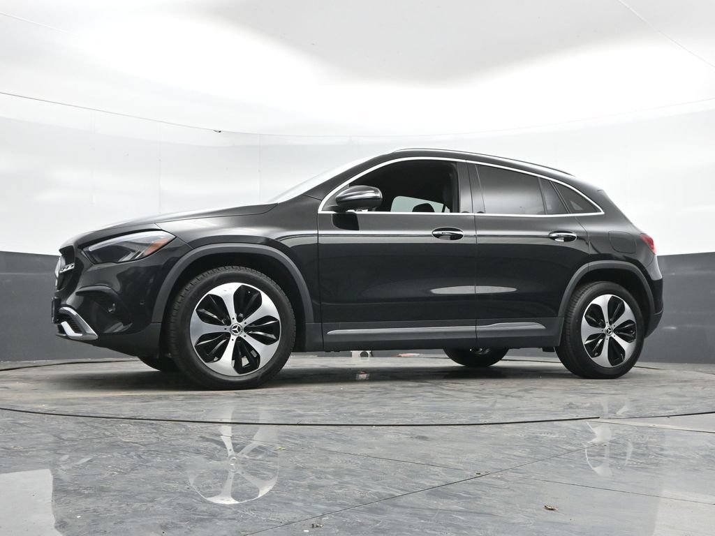 Used 2025 Mercedes-Benz GLA 250 4MATIC image 45