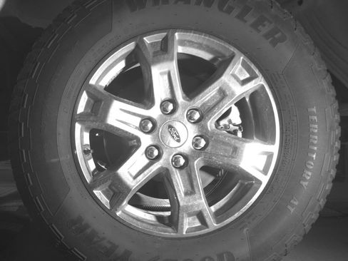 Used 2023 Ford F150 Lariat AWD/4WD image 12