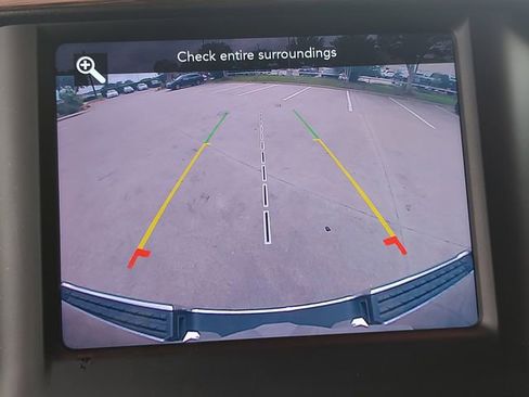 Used 2019 RAM 1500 Laramie RWD image 16