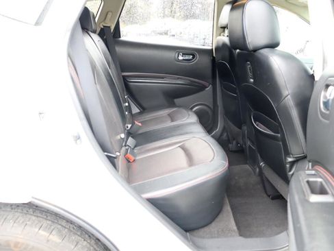 Used 2013 Nissan Rogue SL image 8